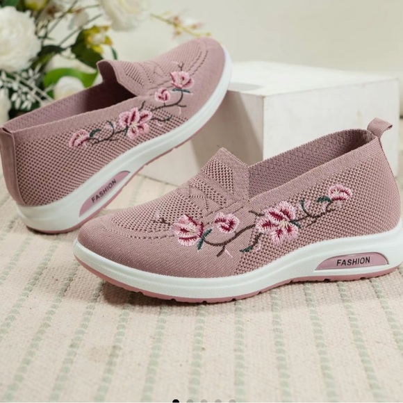 Pink Slip-On Sneakers with Floral Embroidery - Picture 5 of 5